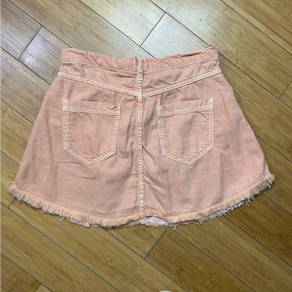 Anthropologie Pilcro Peach Pleated Micro Denim Mini Skirt with a Frayed Hem - Picture 9 of 12